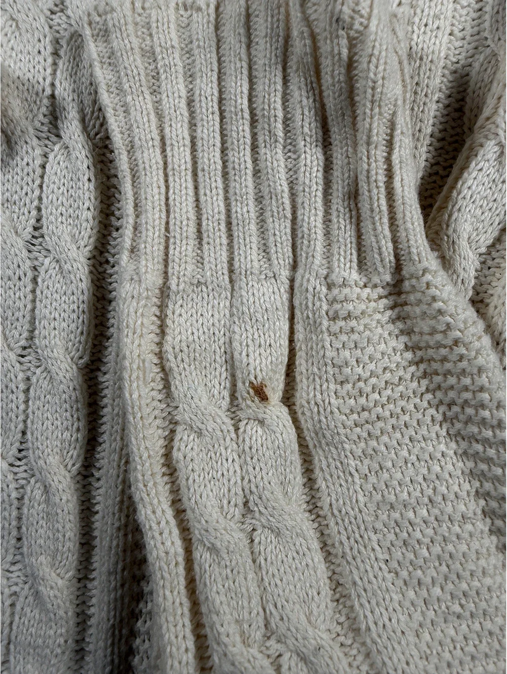 Newcastle Knits Cream Cable Knit Sweater Medium
